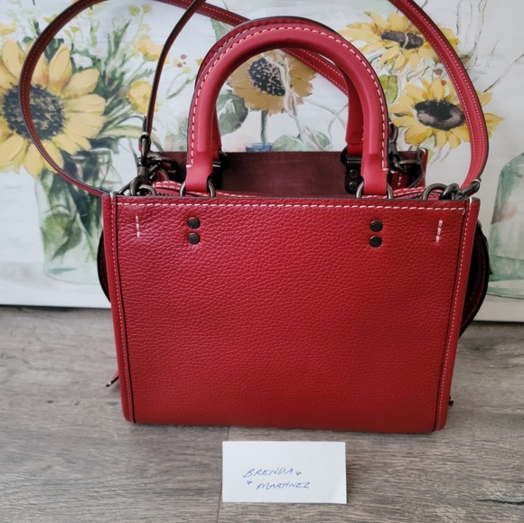 Coach Mickey Mouse Rouge - Picture 2 of 16